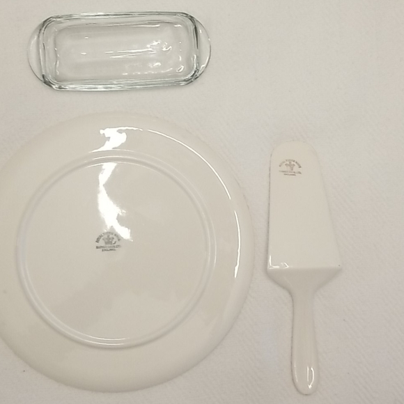 Royal Tudor Ware 3 piece serving set - Picture 2 of 5